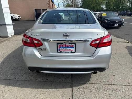 2017 Nissan Altima 2.5 SV