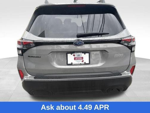 2025 Subaru Forester Premium