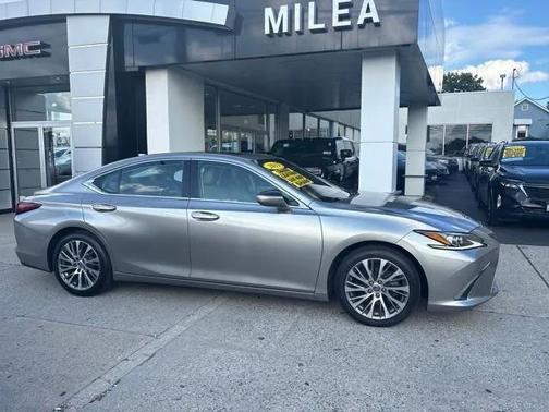 2019 Lexus ES 350 Base