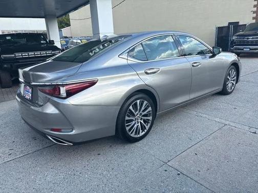 2019 Lexus ES 350 Base