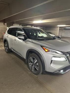 2022 Nissan Rogue SL