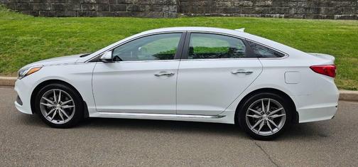 Quartz White Pearl 2015 Hyundai SONATA Sport 2.0T