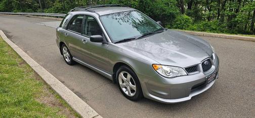 Gray 2007 Subaru Impreza 2.5i