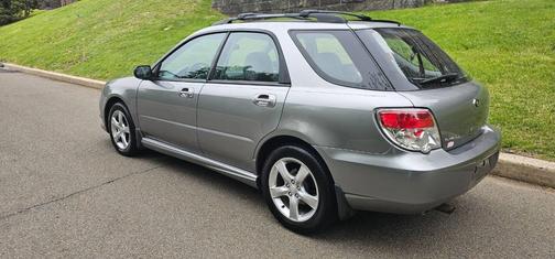 Gray 2007 Subaru Impreza 2.5i