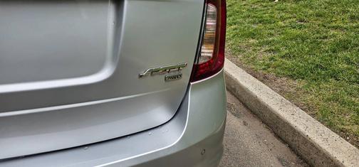 Ingot Silver Metallic 2013 Ford Edge Sport