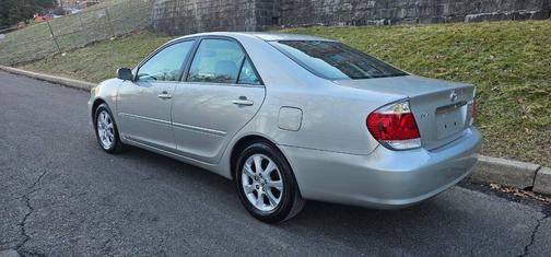 2006 Toyota Camry XLE V6