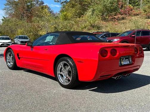2000 Chevrolet Corvette Base
