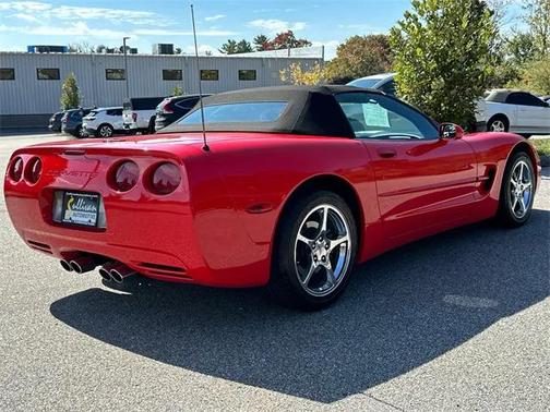 2000 Chevrolet Corvette Base