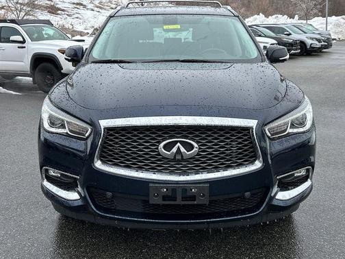 2017 INFINITI QX60 Base