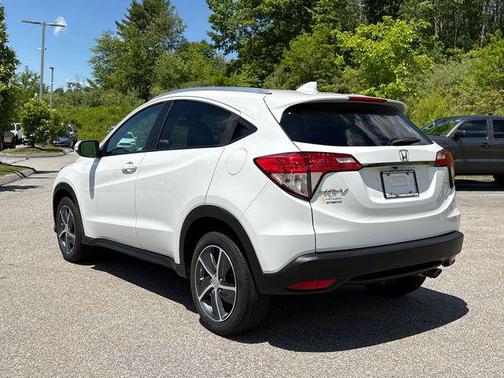 Platinum White Pearl 2022 Honda HR-V EX