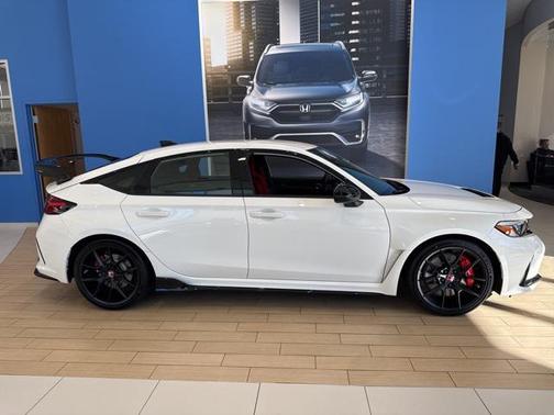 2025 Honda Civic Type R Base