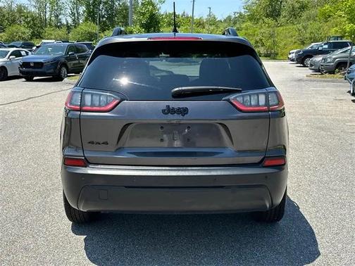 2023 Jeep Cherokee Altitude