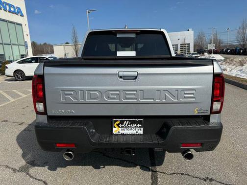 Solar Silver Metallic 2026 Honda Ridgeline RTL