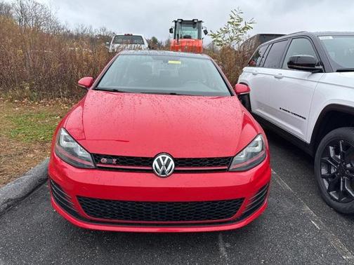 2016 Volkswagen Golf GTI 2.0T SE 4-Door