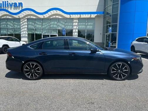 2025 Honda Accord Hybrid Touring