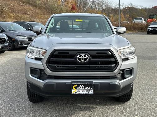2017 Toyota Tacoma SR