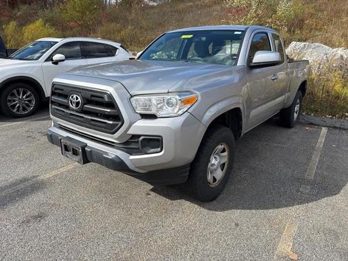 2017 Toyota Tacoma SR