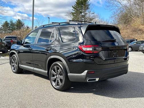 2025 Honda Pilot Sport