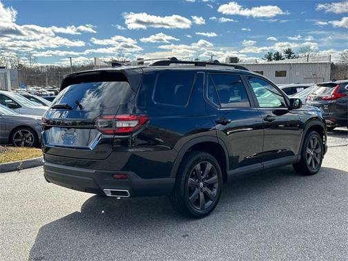 2025 Honda Pilot Sport