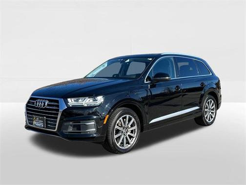 2019 Audi Q7 45 Premium Plus