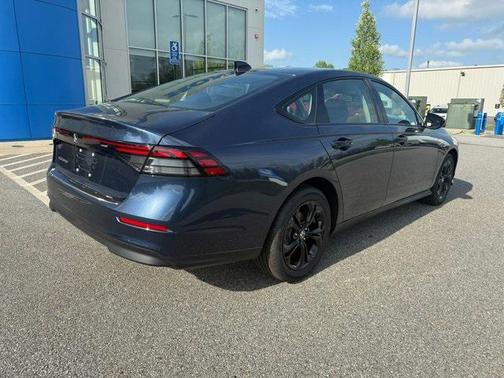 2025 Honda Accord Sport SE 1.5T