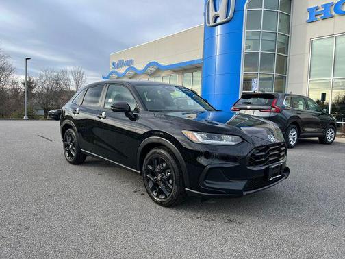 Crystal Black Pearl 2026 Honda HR-V AWD Sport