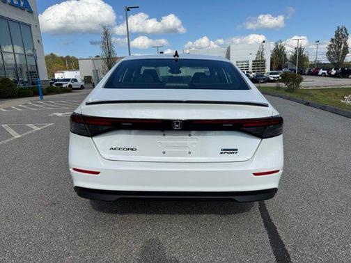 Platinum White Pearl 2026 Honda Accord Hybrid Sport
