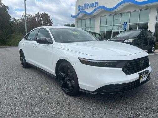 2025 Honda Accord Hybrid Base