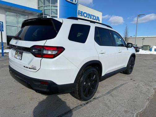 2026 Honda Pilot Black Edition