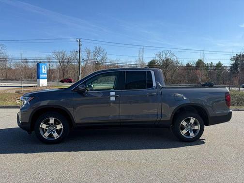 Modern Steel Metallic 2026 Honda Ridgeline RTL