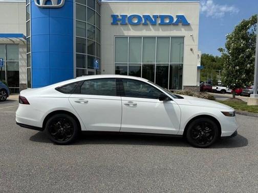 2025 Honda Accord Sport SE 1.5T