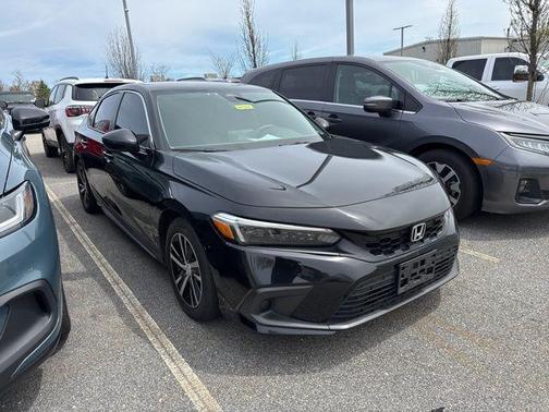 Crystal Black Pearl 2024 Honda Civic LX