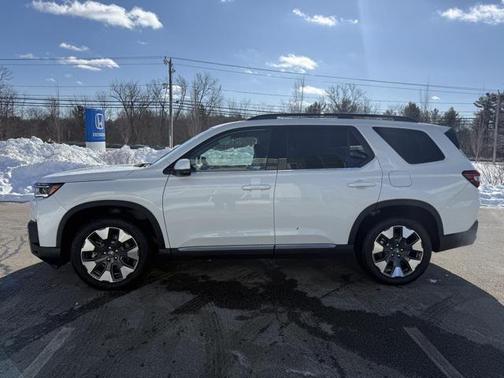 2026 Honda Pilot Touring 8-Passenger