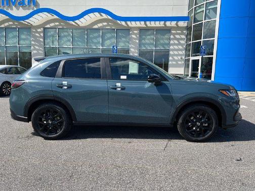 Nordic Forest Pearl 2027 Honda HR-V Sport AWD