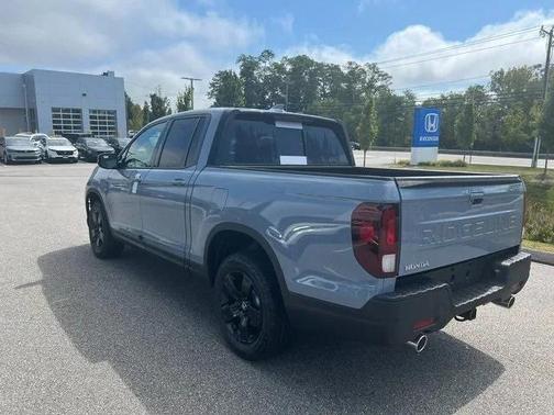 2025 Honda Ridgeline Black