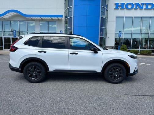 Platinum White Pearl 2026 Honda CR-V Hybrid TrailSport AWD
