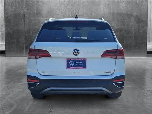 2024 Volkswagen Taos 1.5T SE