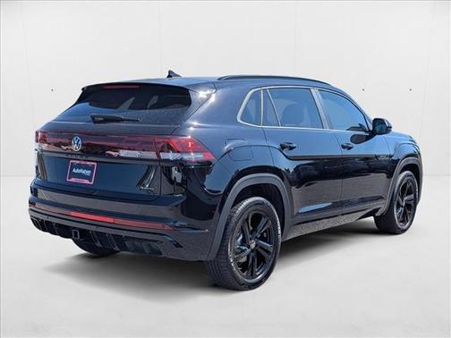 2026 Volkswagen Atlas Cross Sport 2.0T SEL