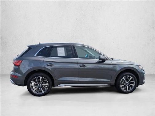 2024 Audi Q5 45 S line Premium Plus