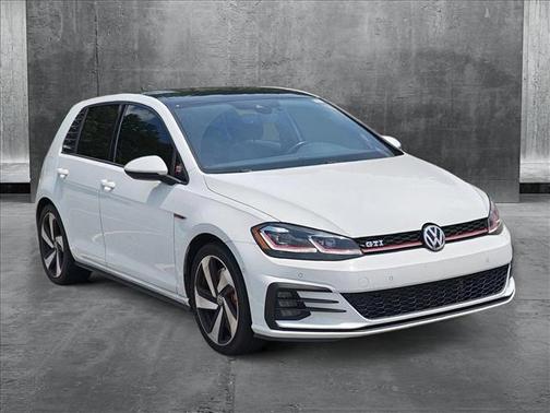 2018 Volkswagen Golf GTI 2.0T S 4-Door