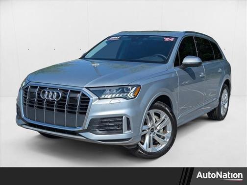 2024 Audi Q7 45 Premium Plus