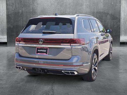 2025 Volkswagen Atlas 2.0T SEL Premium R-Line 4MOTION