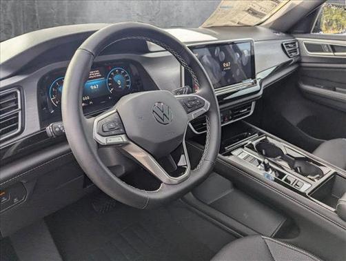 2025 Volkswagen Atlas Cross Sport 2.0T SE w/Technology 4MOTION