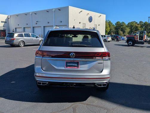 2026 Volkswagen Atlas 2.0T SEL Premium R-Line 4MOTION