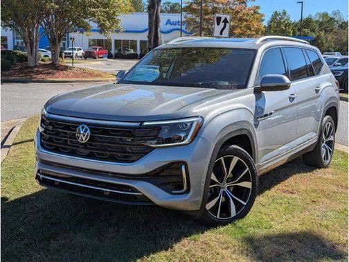 2026 Volkswagen Atlas 2.0T SEL Premium R-Line 4MOTION