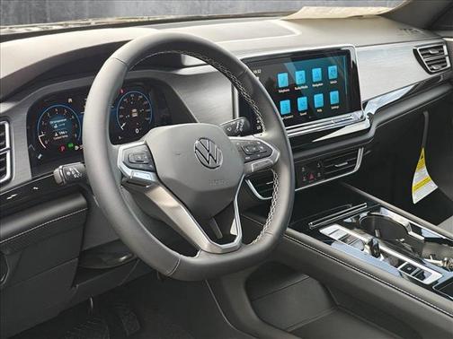 2025 Volkswagen Atlas Cross Sport 2.0T SE w/Technology