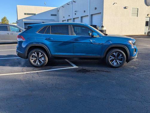 2026 Volkswagen Atlas Cross Sport 2.0T SE
