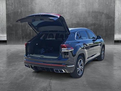 2024 Volkswagen Atlas Cross Sport 2.0T SEL