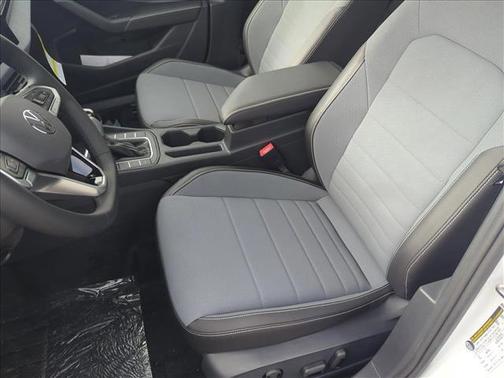 2025 Volkswagen Jetta 1.4T SE