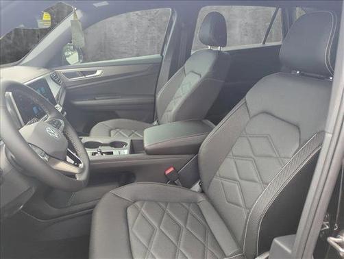 2025 Volkswagen Atlas Cross Sport 2.0T SE